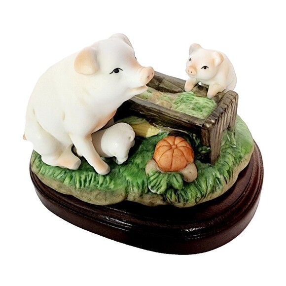 Lefton Figurine Trinket Pig Piglet Farmhouse Farm Mother Knows Best Vtg w/ Base - Picture 2 of 11